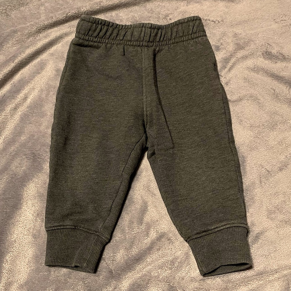 Cat & Jack - Joggers - Gray - Sz: 12M
